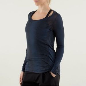 Lululemon Misty Blue Stripe Inner Calm Long Sleeve SzSM